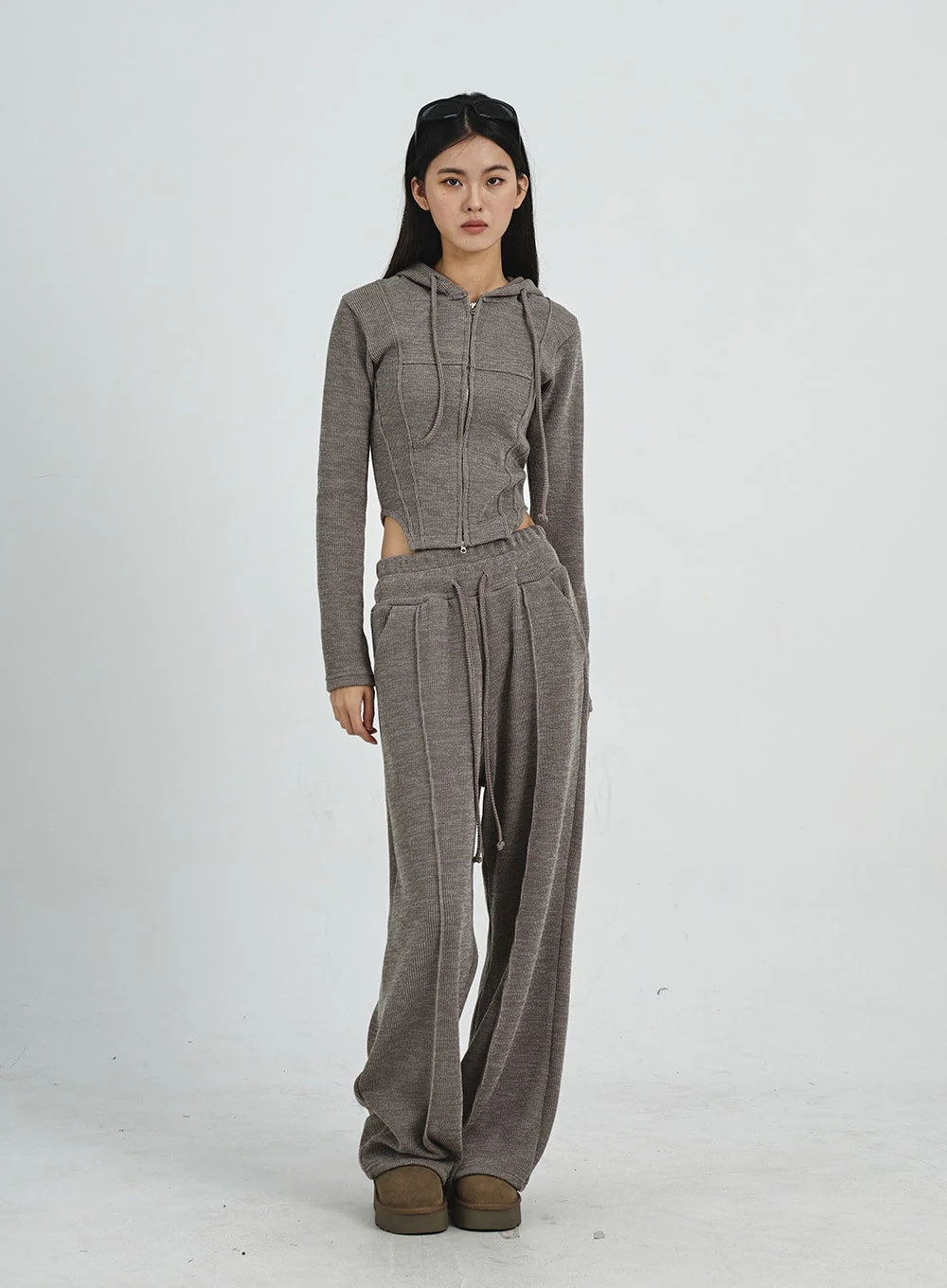 Wide Sweat Pants CD06 - Image 3